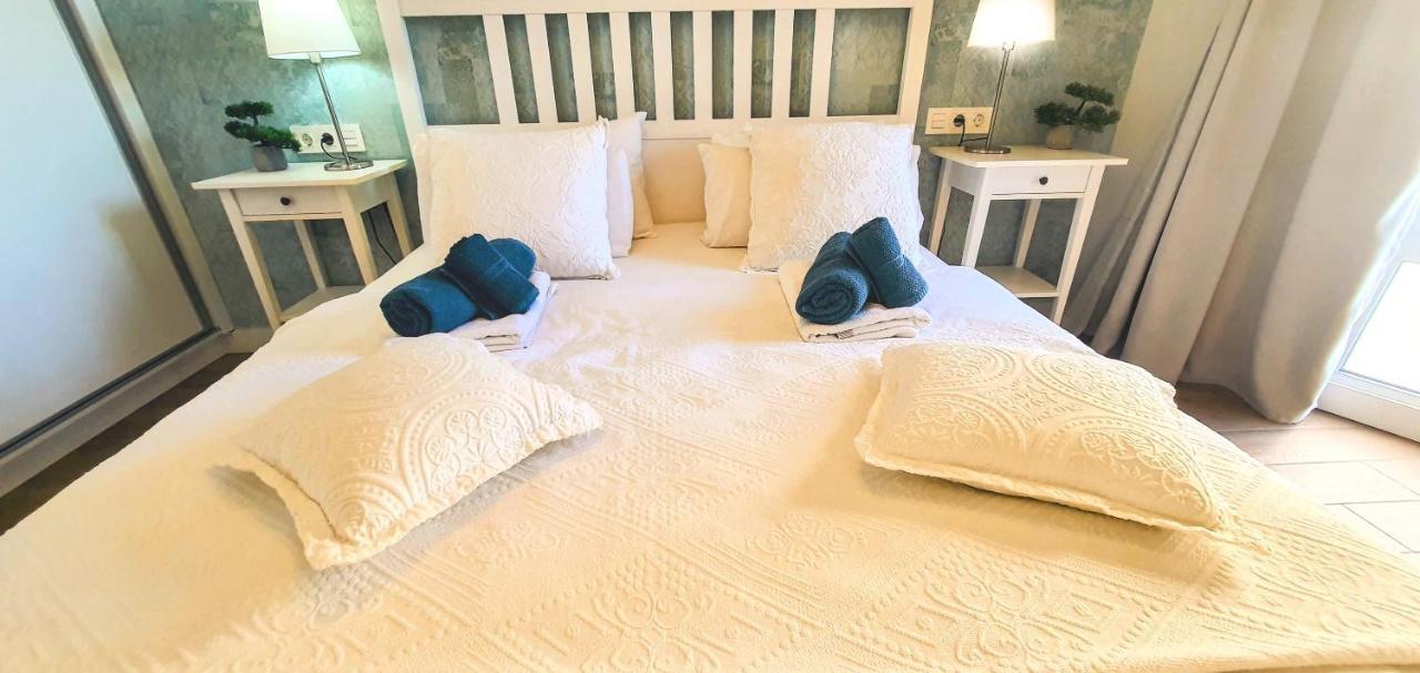 Harmony Apartments Arona  Luaran gambar